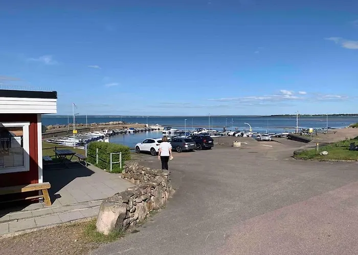 Kullahalvoen Naera Jonstorps Hamn