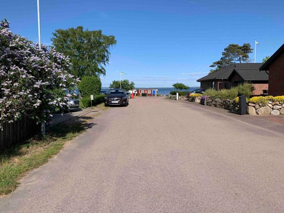 Kullahalvoen Naera Jonstorps Hamn